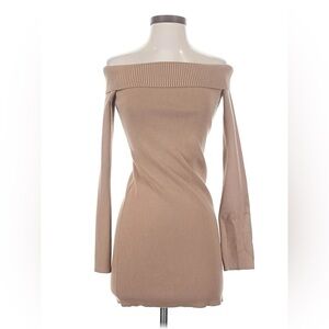 Aritzia Sunday Best off-shoulder dress